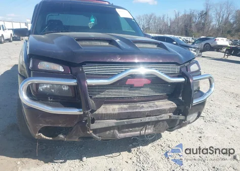 2002 Chevrolet Avalanche 1500 z USA, uszkodzony, nr VIN 3GNEC13T22G210551